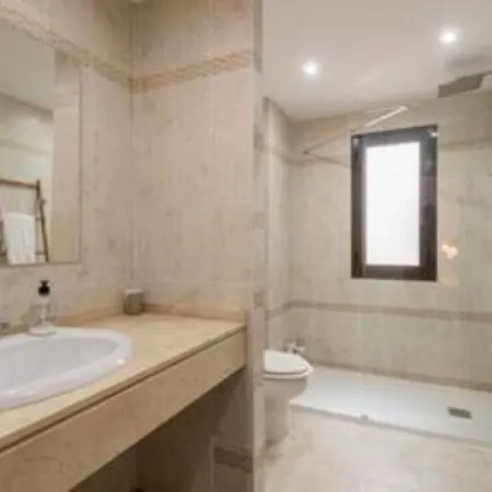 New Golden Mile Apartamento